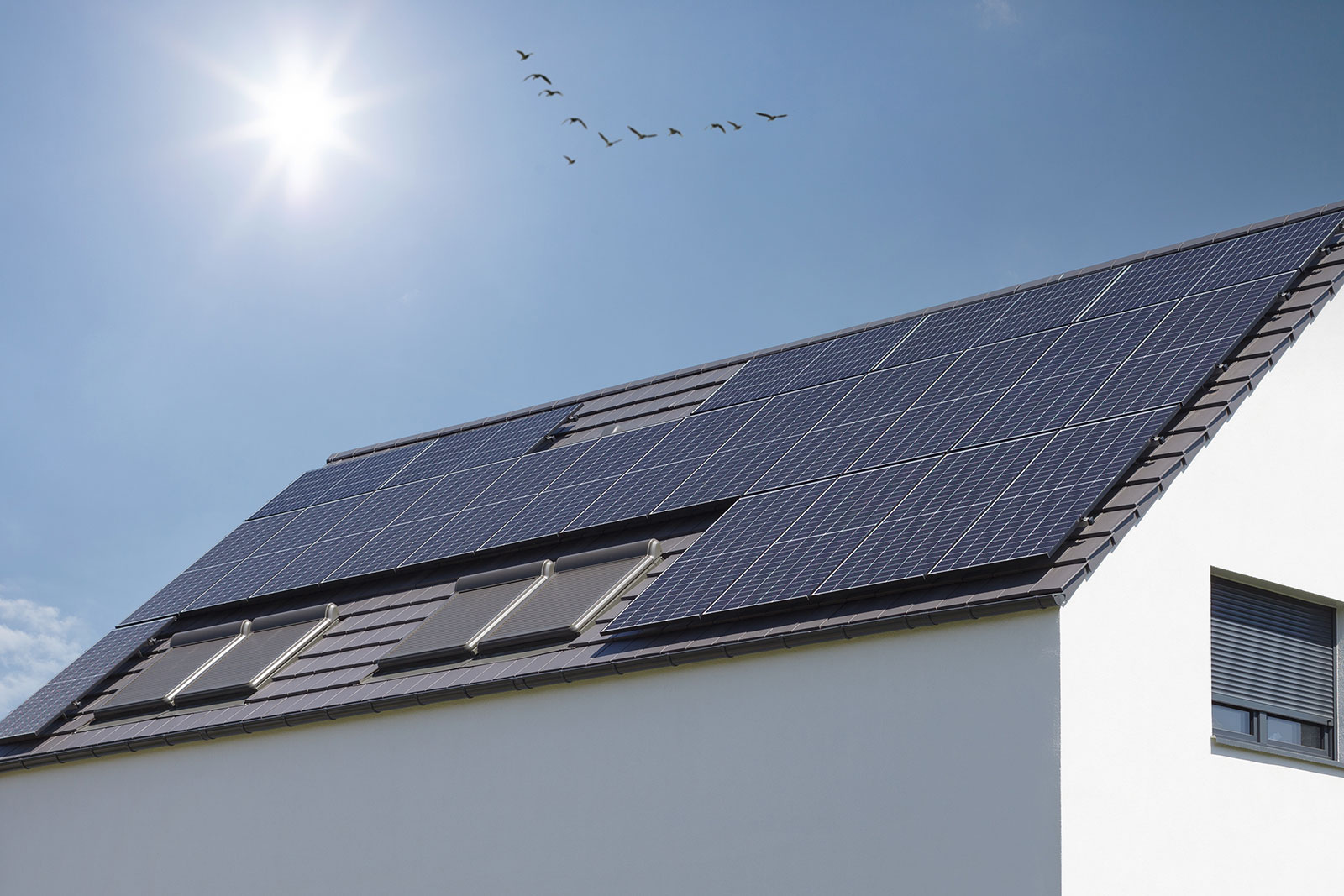 Photovoltaik-Module auf einem Hausdach